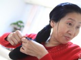 55歲大辮子姑娘申請“吉尼斯之最”
